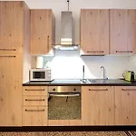 Isola Suite, Urban Retreat In Milan