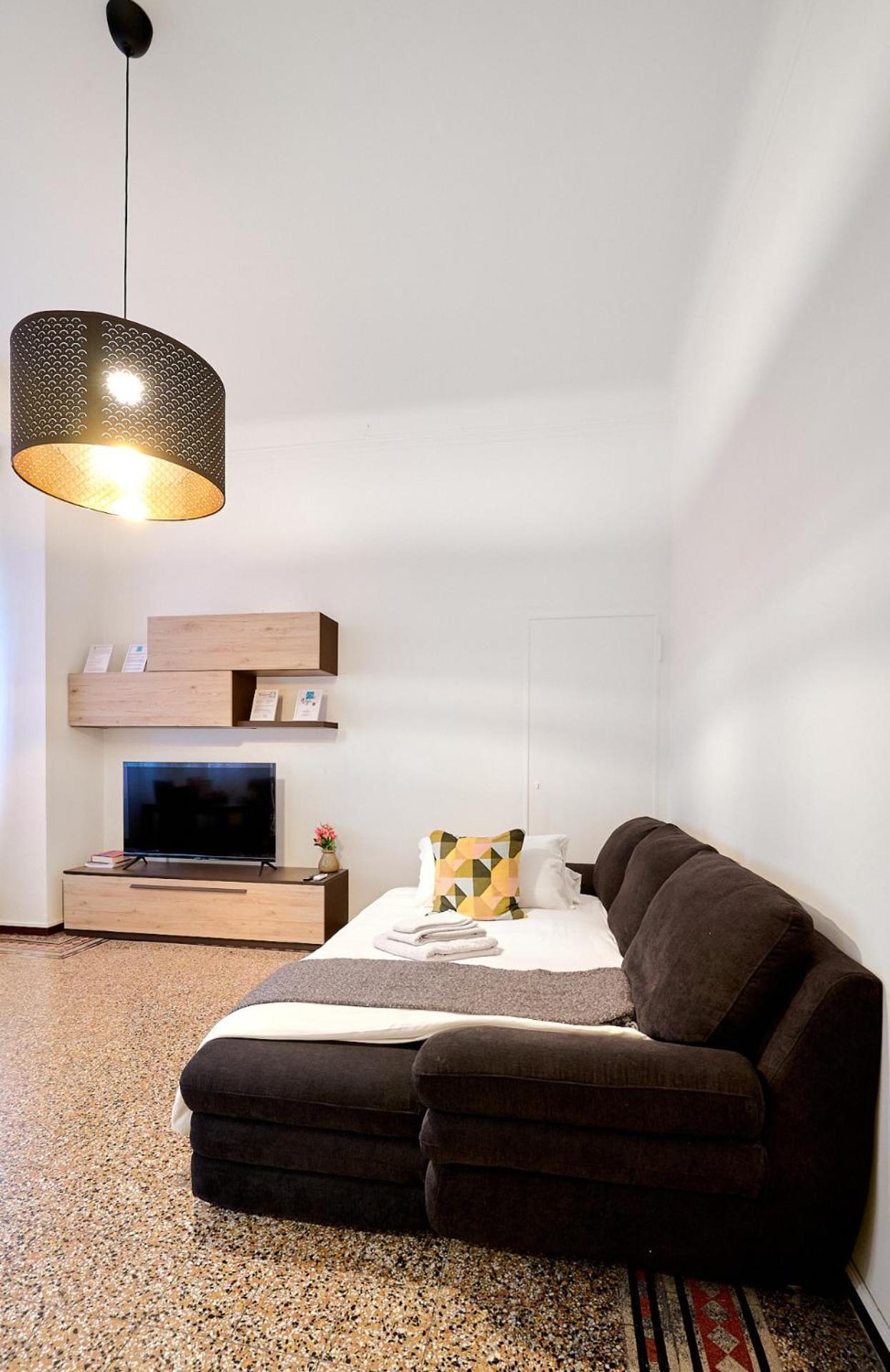 Isola Suite, Urban Retreat In *